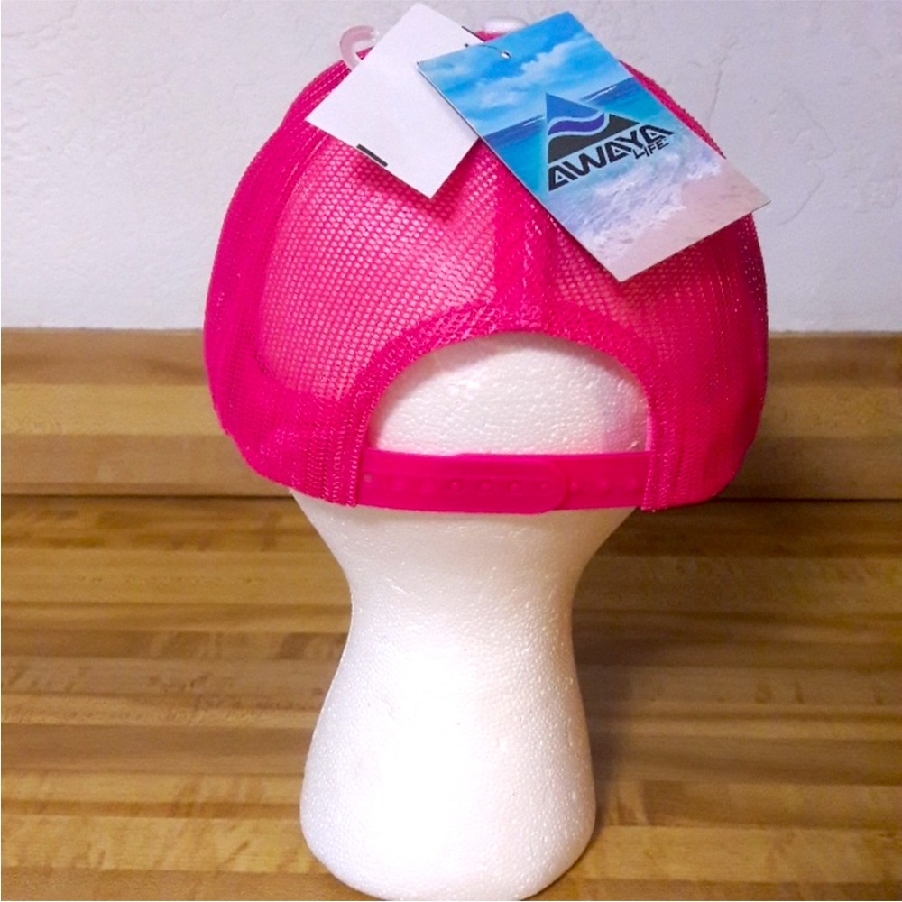 NWT! Awaya Life Women’s Pink/White Golf "Love" Graphic Hat/Cap Adjustable - Picture 3 of 10